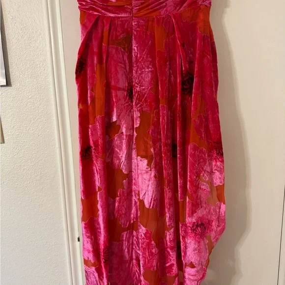 Anthropologie Hutch Strapless Ruched High-Low Dress in Red and Pink - Picture 13 of 14